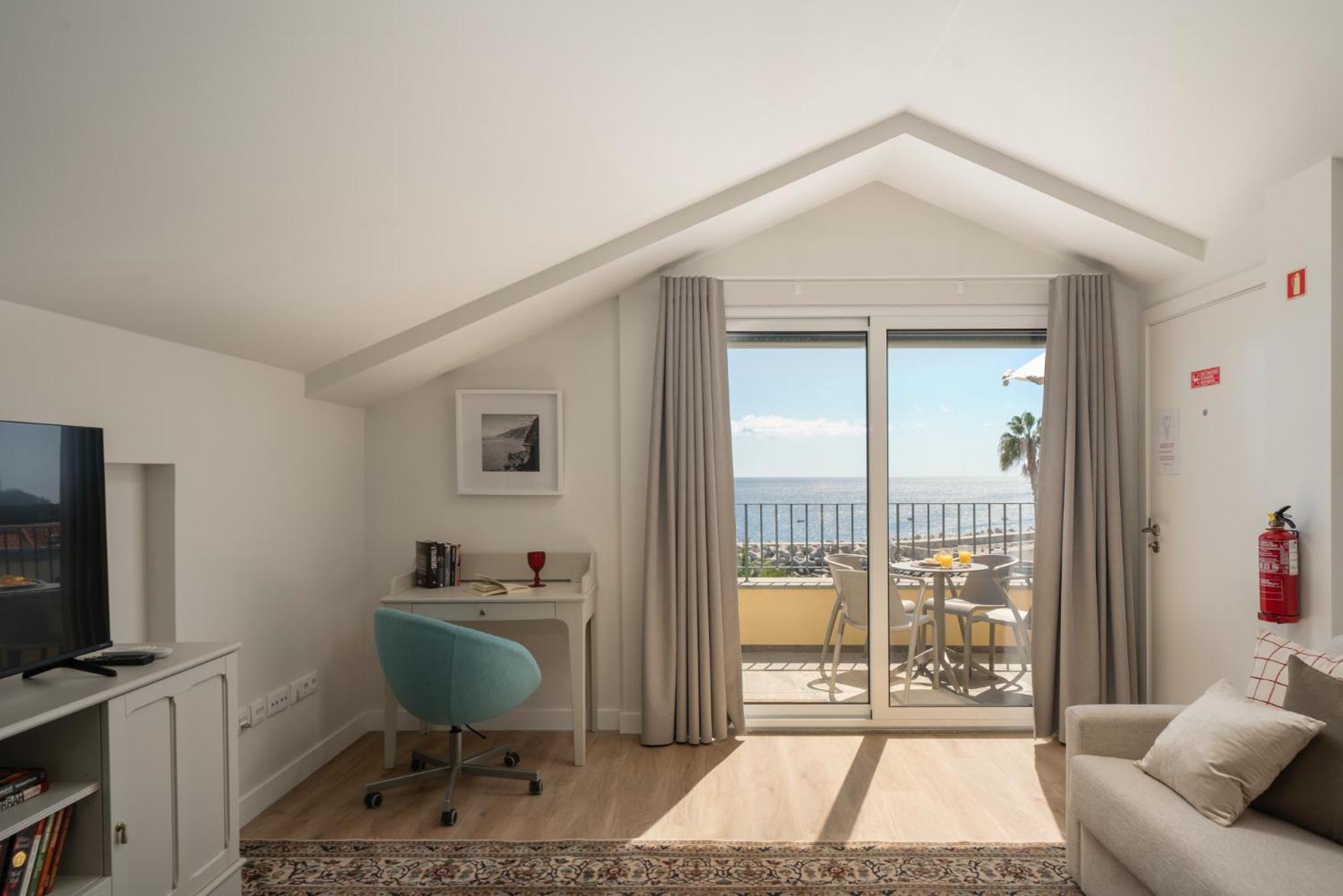 Fort Of Old Town Apartments By Ourmadeira Funchal  Bagian luar foto